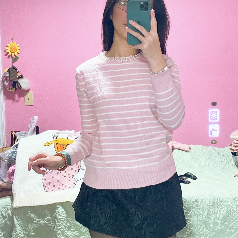 Pearl sweater